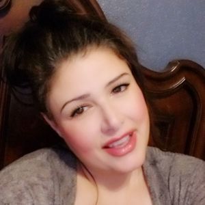 Meet your Posher, Layla